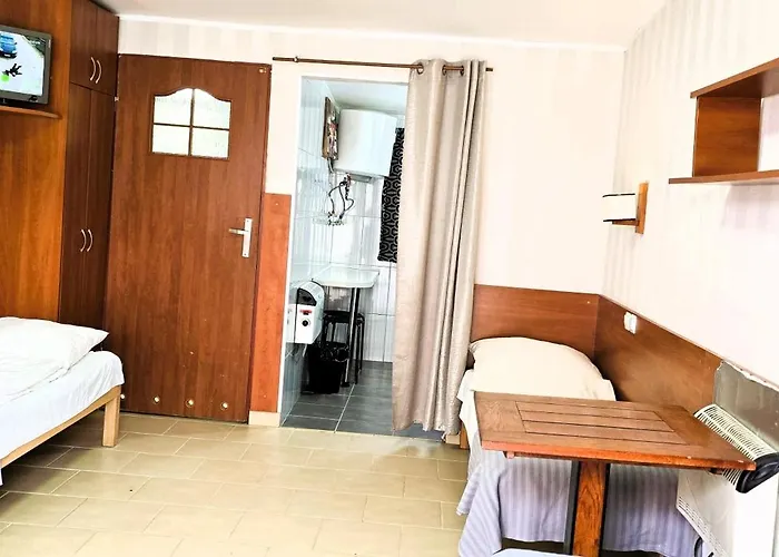 Osrodek Wypoczynkowy Omega - Aparthotel Skorzecin